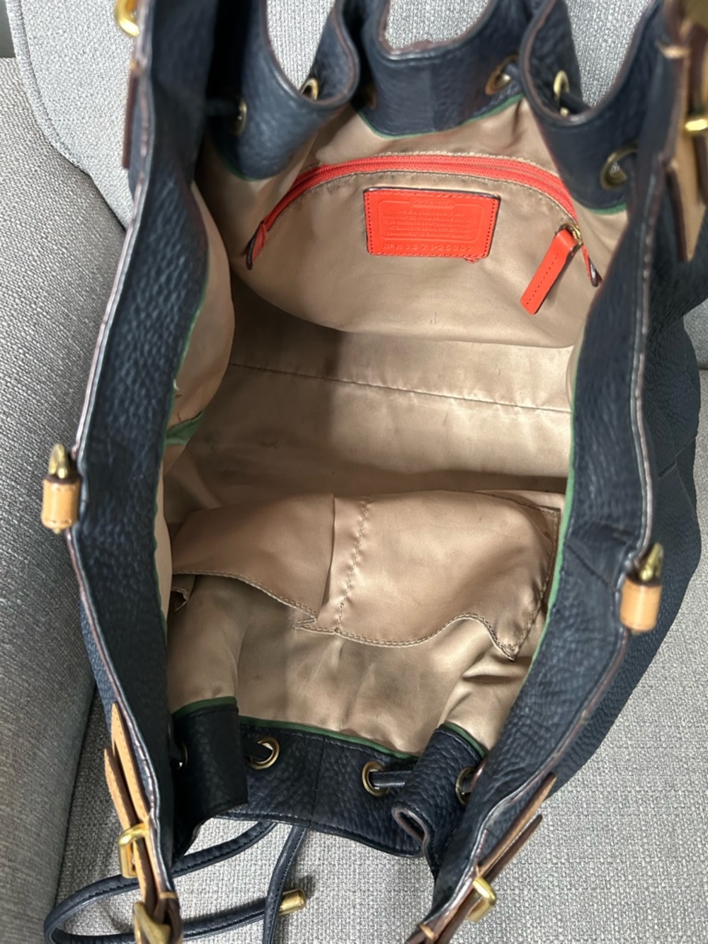 Coach Legacy Drawstring XL Shoulder Bag in navy pebbled leather - Picture 9 of 16